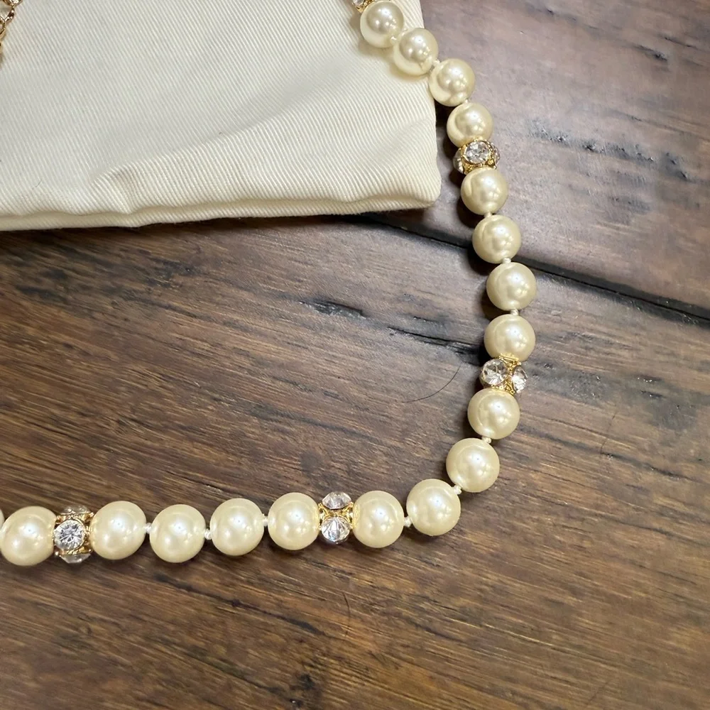 Kate Spade Pearl Necklace with Gold/Crystal, and Silver Accents NWOT - Picture 5 of 7